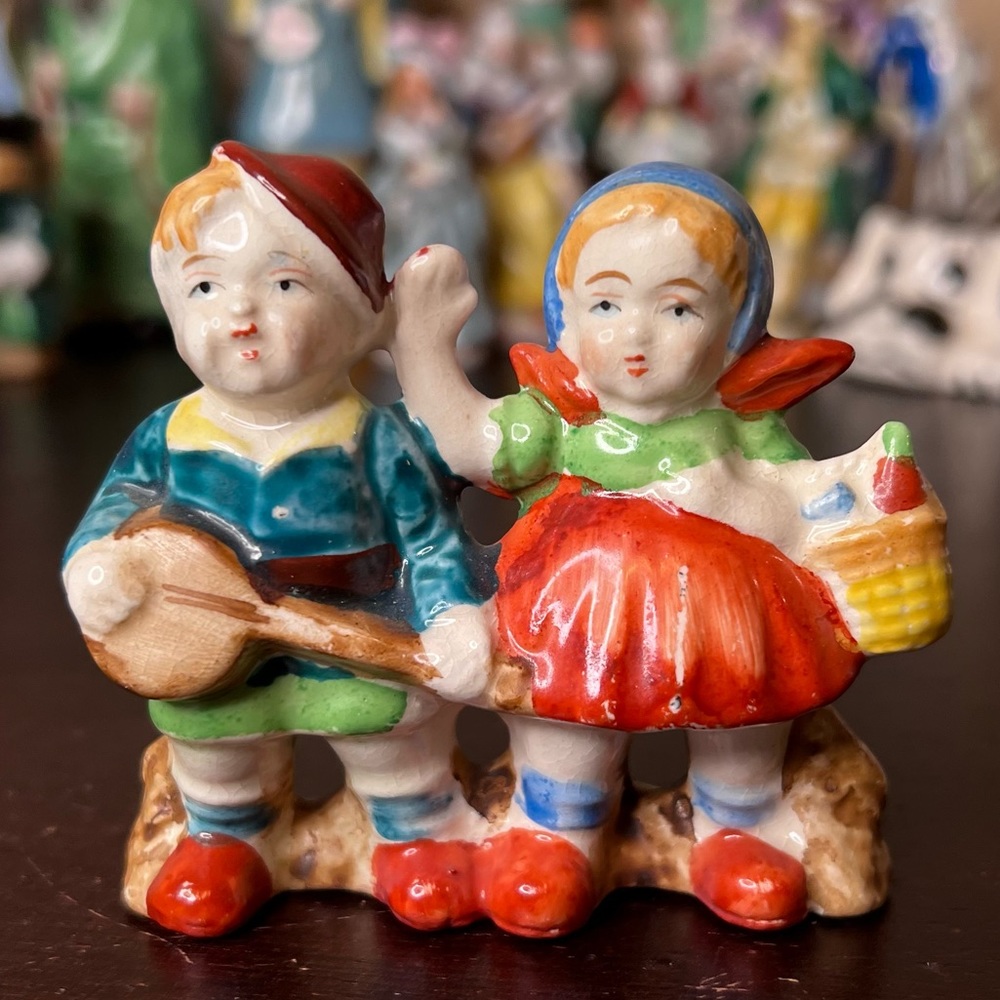 Vintage 1940's Made in Occupied Japan Boy & Girl Porcelain Figurine,Brother Sist